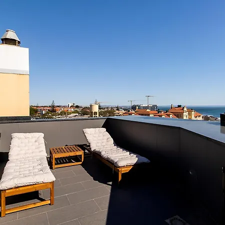Cascais Lux - New Parede